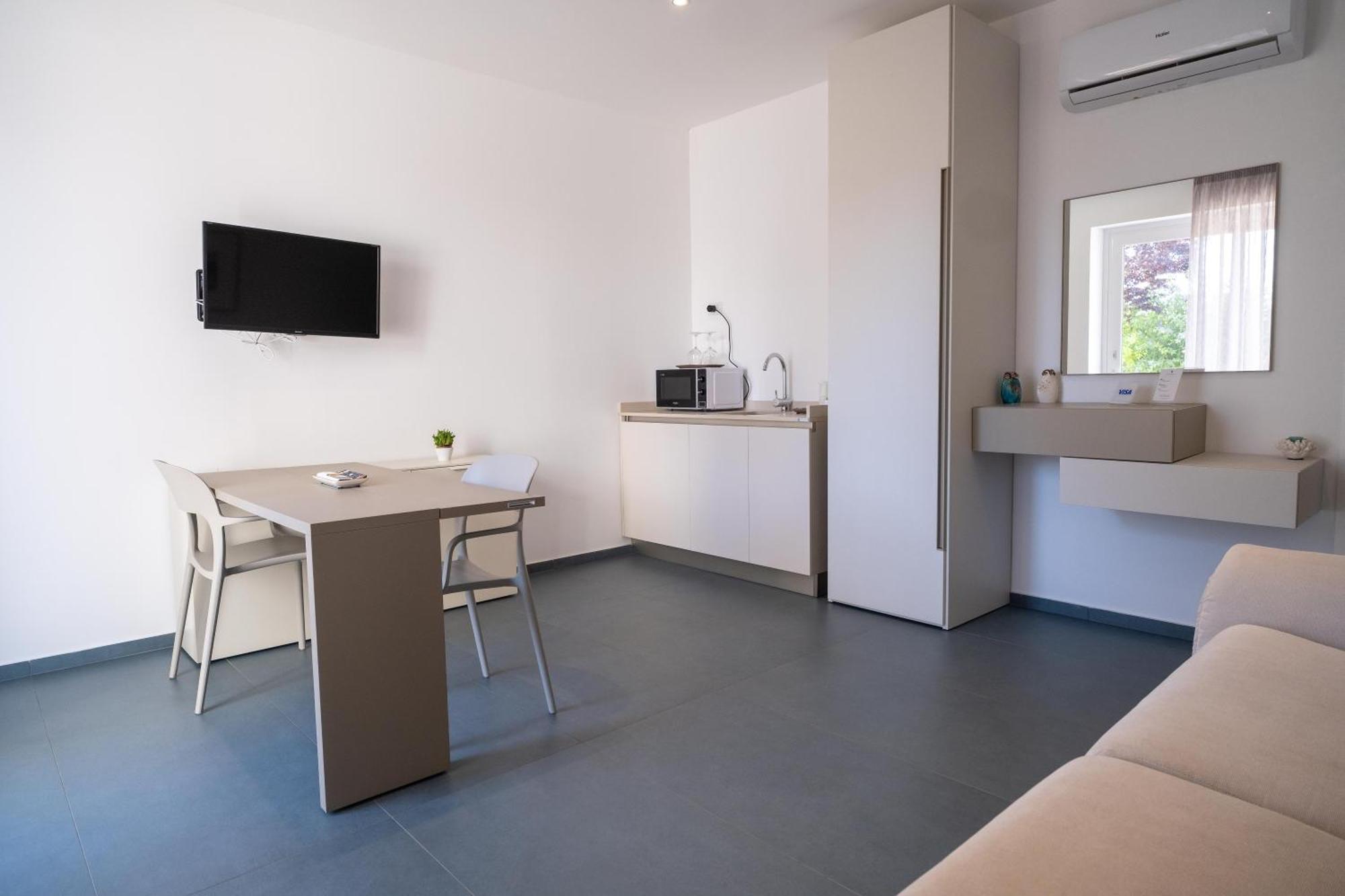 Nautika Suites Алгеро Екстериор снимка